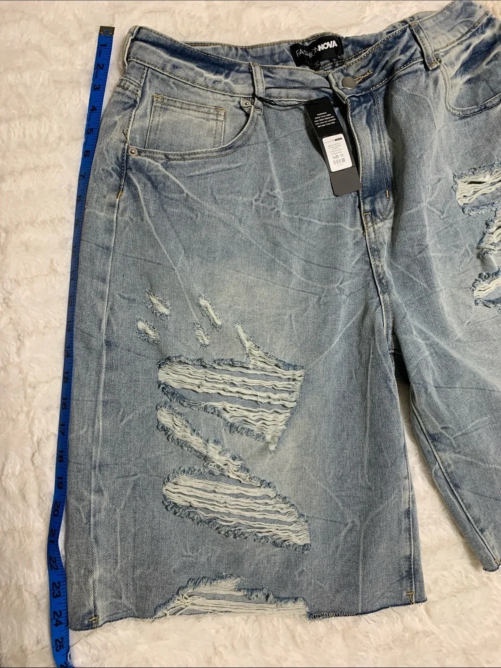 Fashion Nova Light Blue Ripped Men's Denim Shorts